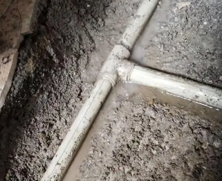 伊宁漏水维修电话